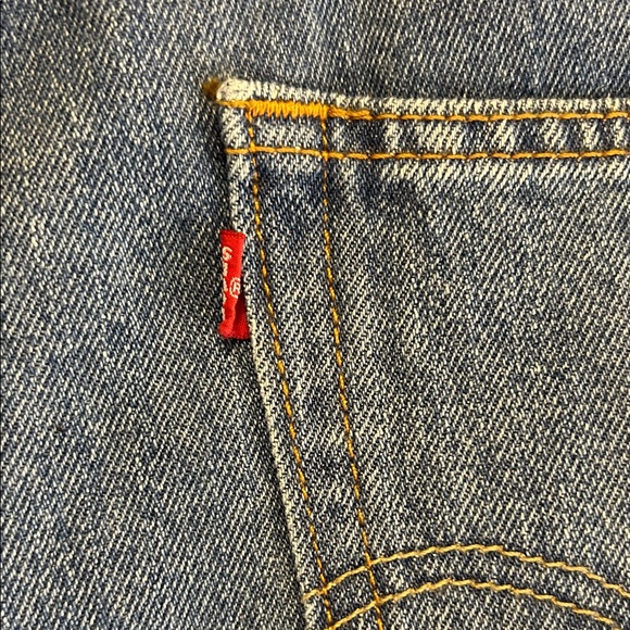 Levi’s 505 Men's Straight Fit Blue Jeans - Picture 12 of 14